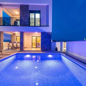  Ferienhaus Contessa
